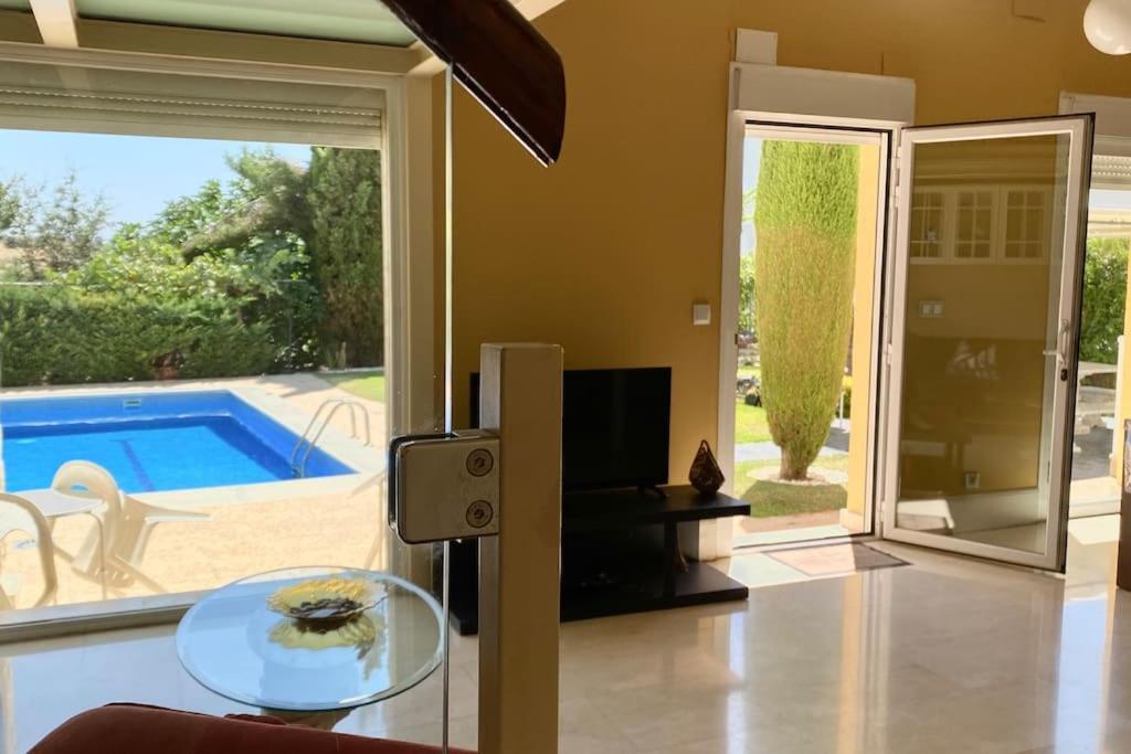Madrid City Modern Apartment In Villa, Free Wifi Arroyomolinos Εξωτερικό φωτογραφία